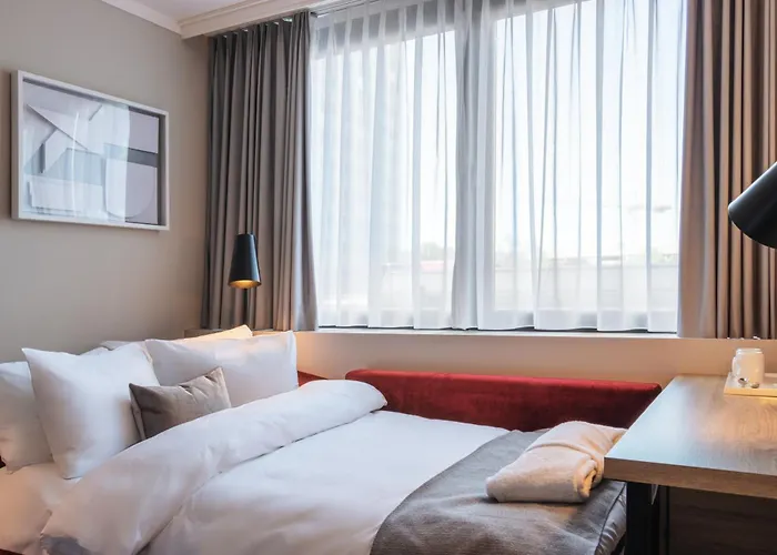 Отель Crowne Plaza Frankfurt Congress By Ihg 4*