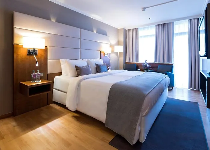 Crowne Plaza Frankfurt Congress By Ihg Отель 4*