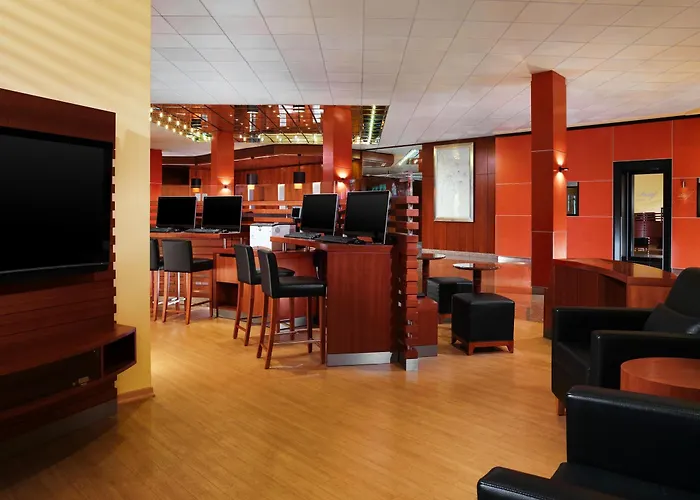 Hotel Crowne Plaza Frankfurt Congress By Ihg 4*