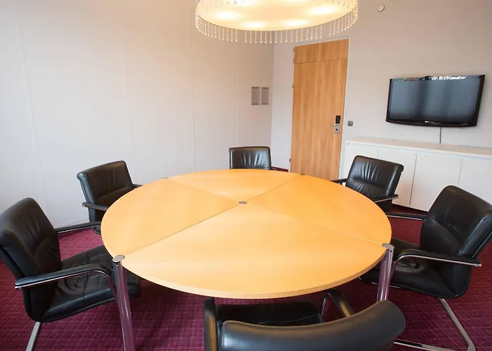 Отель Crowne Plaza Frankfurt Congress By Ihg