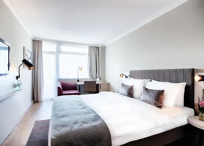 Crowne Plaza Frankfurt Congress By Ihg Отель 4*